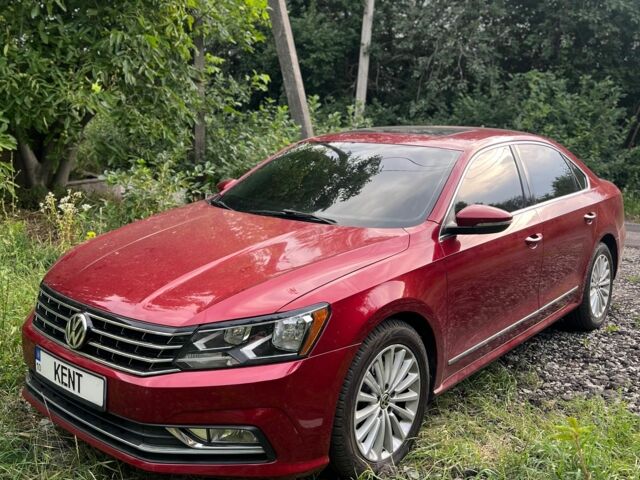 Красный Фольксваген Пассат, объемом двигателя 1.78 л и пробегом 196 тыс. км за 11900 $, фото 1 на Automoto.ua
