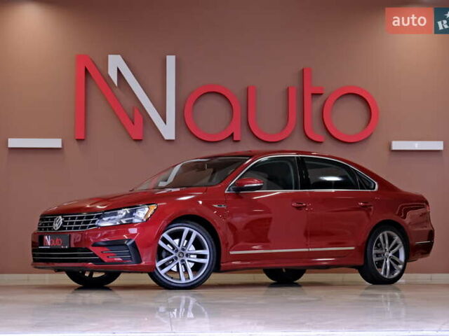 Красный Фольксваген Пассат, объемом двигателя 1.8 л и пробегом 190 тыс. км за 14900 $, фото 1 на Automoto.ua