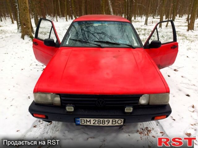 Красный Фольксваген Пассат, объемом двигателя 1.6 л и пробегом 99 тыс. км за 999 $, фото 1 на Automoto.ua