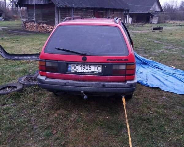 Червоний Фольксваген Пассат, об'ємом двигуна 1.9 л та пробігом 100 тис. км за 850 $, фото 1 на Automoto.ua