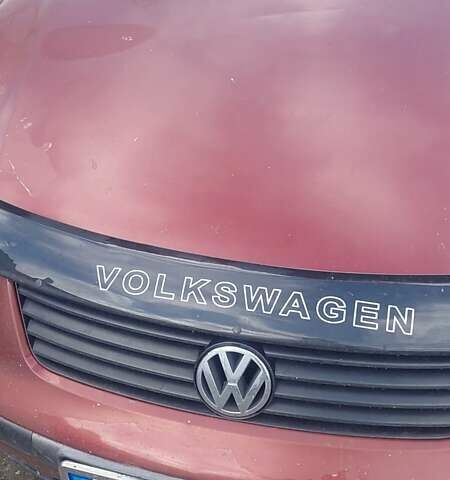 Фольксваген Пассат 1998 в Черткове на Automoto.ua Красный Фольксваген Пассат, объемом двигателя 1.9 л и пробегом 400 тыс. км за 3300 $, фото 1 на Automoto.ua