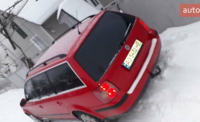 Червоний Фольксваген Пассат, об'ємом двигуна 2 л та пробігом 280 тис. км за 5300 $, фото 1 на Automoto.ua