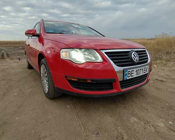 Червоний Фольксваген Пассат, об'ємом двигуна 1.4 л та пробігом 226 тис. км за 5500 $, фото 1 на Automoto.ua