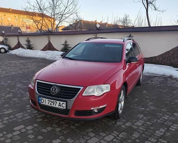 Красный Фольксваген Пассат, объемом двигателя 1.98 л и пробегом 450 тыс. км за 5700 $, фото 1 на Automoto.ua