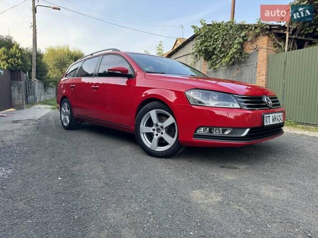 Красный Фольксваген Пассат, объемом двигателя 2 л и пробегом 205 тыс. км за 9450 $, фото 1 на Automoto.ua