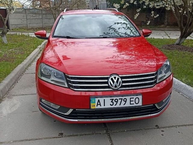 Червоний Фольксваген Пассат, об'ємом двигуна 1.39 л та пробігом 259 тис. км за 7500 $, фото 1 на Automoto.ua