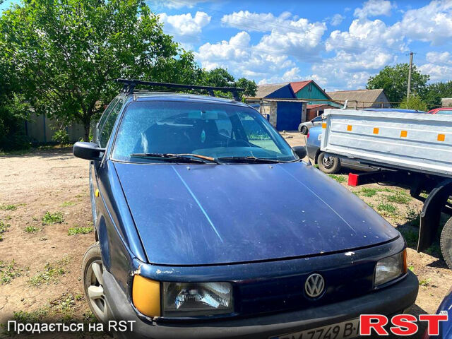 Фольксваген Пассат, объемом двигателя 1.8 л и пробегом 855 тыс. км за 650 $, фото 1 на Automoto.ua