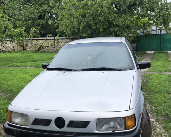 Фольксваген Пассат, об'ємом двигуна 1.8 л та пробігом 300 тис. км за 1400 $, фото 1 на Automoto.ua