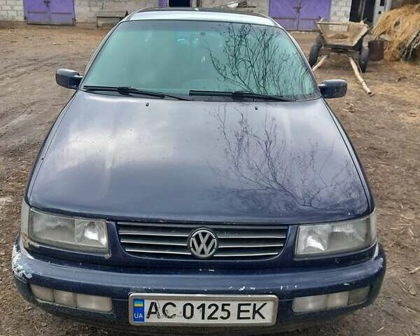 Фольксваген Пассат, об'ємом двигуна 2 л та пробігом 352 тис. км за 2200 $, фото 1 на Automoto.ua