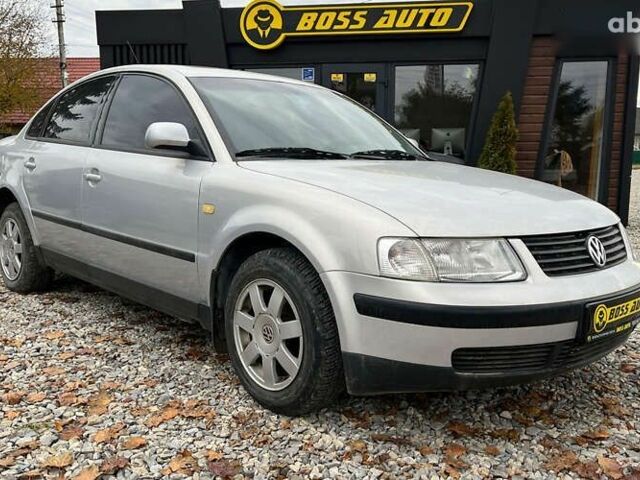 Фольксваген Пассат, объемом двигателя 1.8 л и пробегом 268 тыс. км за 3900 $, фото 1 на Automoto.ua