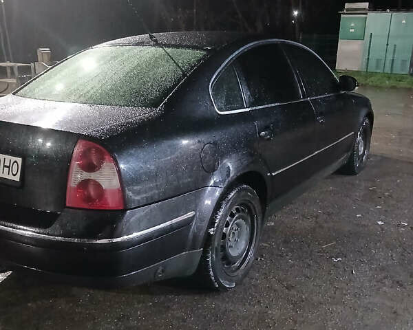 Фольксваген Пассат, объемом двигателя 1.8 л и пробегом 300 тыс. км за 3500 $, фото 1 на Automoto.ua