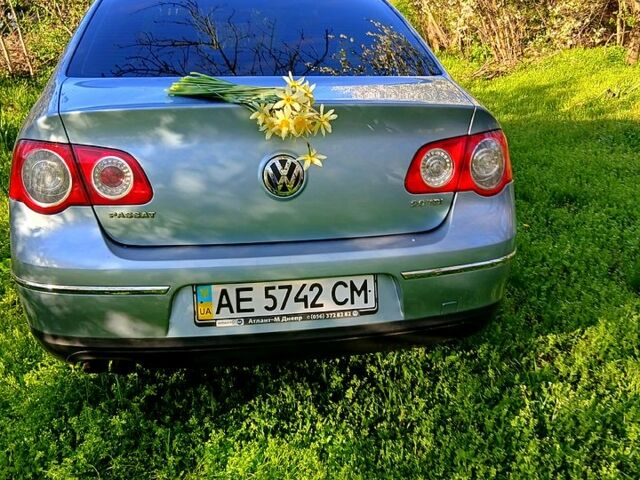 Фольксваген Пассат, объемом двигателя 2 л и пробегом 76 тыс. км за 9000 $, фото 1 на Automoto.ua