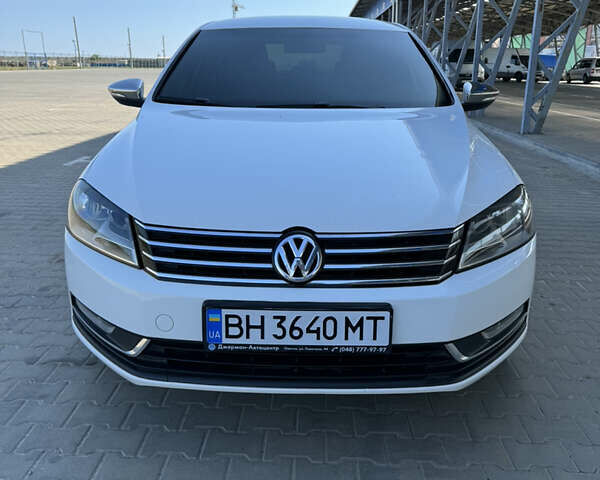 Фольксваген Пассат, объемом двигателя 1.6 л и пробегом 243 тыс. км за 8500 $, фото 1 на Automoto.ua