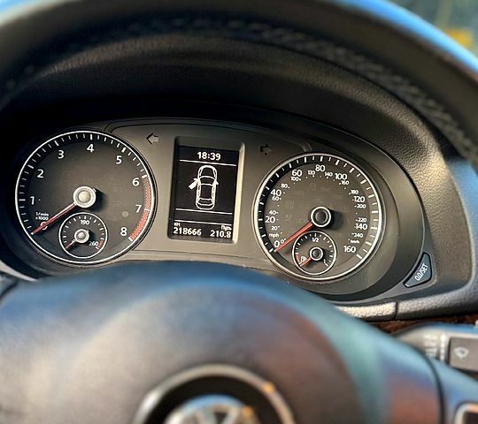 Фольксваген Пассат, объемом двигателя 1.8 л и пробегом 218 тыс. км за 11500 $, фото 1 на Automoto.ua