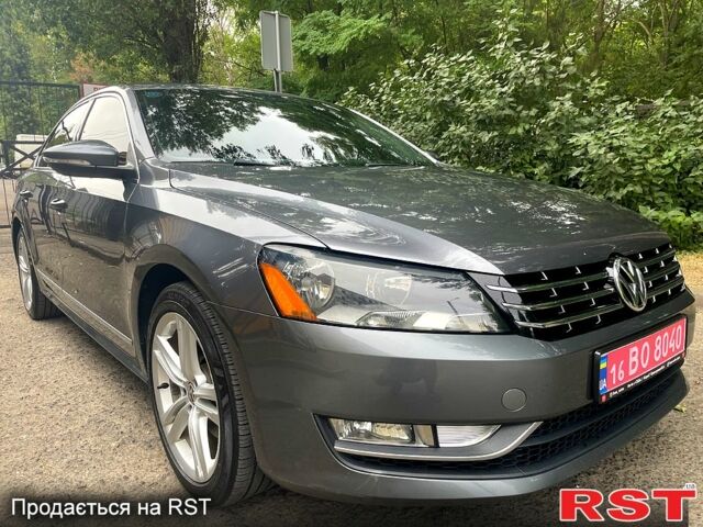 Фольксваген Пассат, об'ємом двигуна 2 л та пробігом 234 тис. км за 13600 $, фото 1 на Automoto.ua