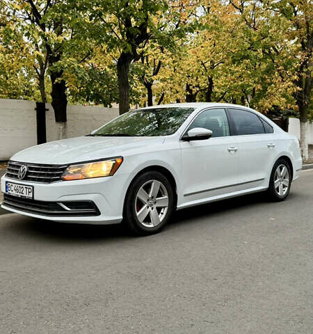 Фольксваген Пассат, объемом двигателя 1.8 л и пробегом 219 тыс. км за 12000 $, фото 1 на Automoto.ua