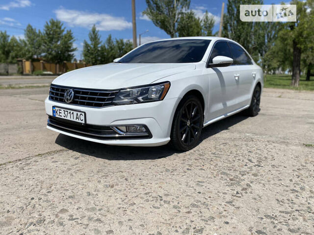 Фольксваген Пассат, объемом двигателя 1.98 л и пробегом 114 тыс. км за 13999 $, фото 1 на Automoto.ua