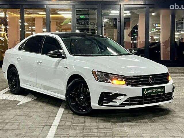 Фольксваген Пассат, объемом двигателя 2 л и пробегом 143 тыс. км за 12500 $, фото 1 на Automoto.ua