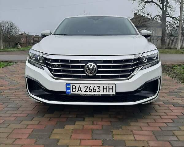 Фольксваген Пассат, об'ємом двигуна 2 л та пробігом 115 тис. км за 20750 $, фото 1 на Automoto.ua