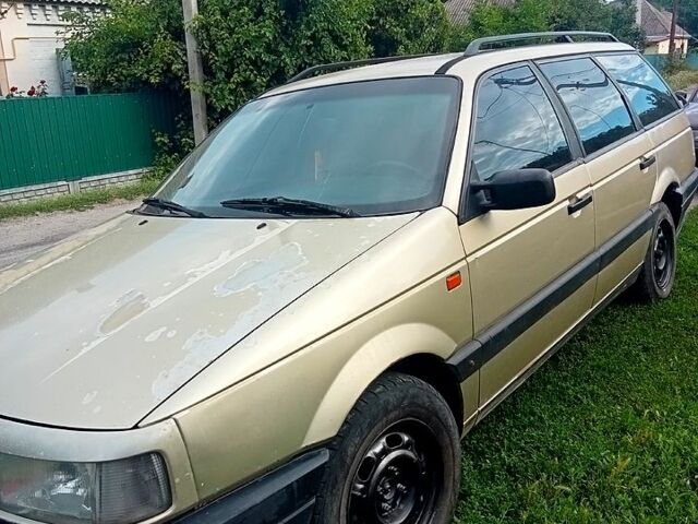 Фольксваген Пассат, об'ємом двигуна 1.8 л та пробігом 400 тис. км за 1800 $, фото 1 на Automoto.ua