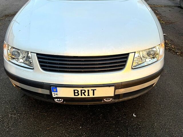 Фольксваген Пассат, объемом двигателя 1.8 л и пробегом 358 тыс. км за 3900 $, фото 1 на Automoto.ua