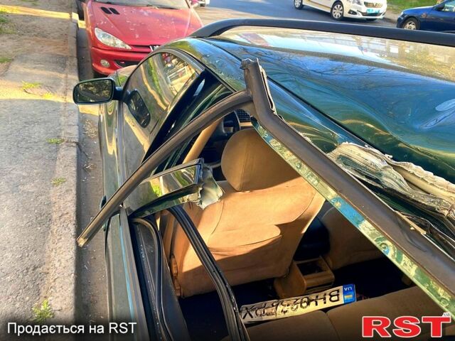 Фольксваген Пассат, объемом двигателя 1.8 л и пробегом 320 тыс. км за 1800 $, фото 1 на Automoto.ua