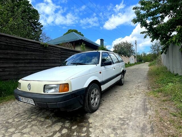 Фольксваген Пассат, объемом двигателя 2 л и пробегом 0 тыс. км за 900 $, фото 1 на Automoto.ua