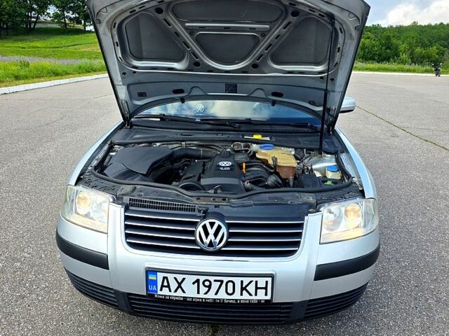 Фольксваген Пассат, объемом двигателя 1.6 л и пробегом 210 тыс. км за 4500 $, фото 1 на Automoto.ua