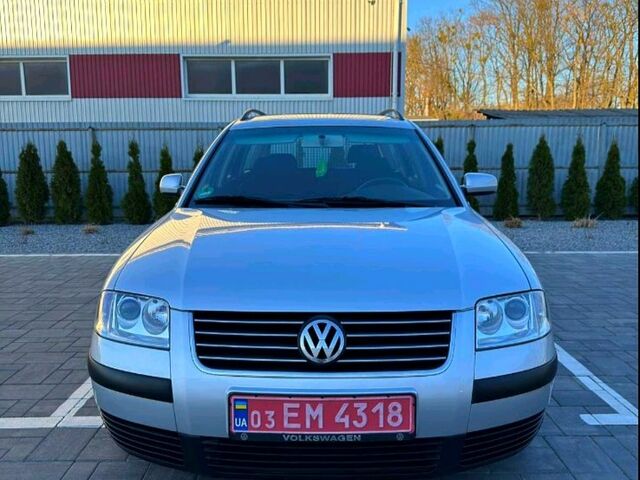 Фольксваген Пассат, об'ємом двигуна 1.6 л та пробігом 248 тис. км за 4950 $, фото 1 на Automoto.ua