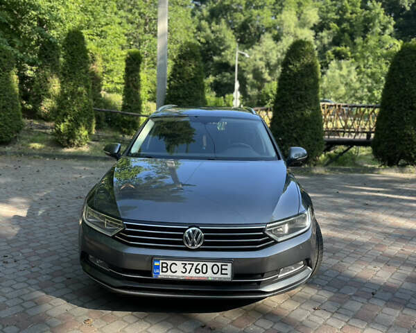 Фольксваген Пассат, объемом двигателя 2 л и пробегом 305 тыс. км за 14200 $, фото 1 на Automoto.ua