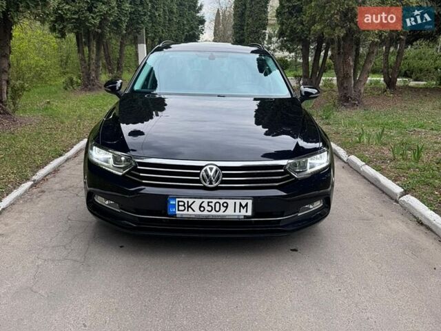 Фольксваген Пассат, объемом двигателя 2 л и пробегом 272 тыс. км за 14100 $, фото 1 на Automoto.ua