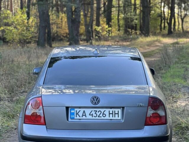 Сірий Фольксваген Пассат, об'ємом двигуна 1.9 л та пробігом 364 тис. км за 5200 $, фото 1 на Automoto.ua