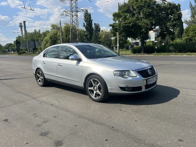 Сірий Фольксваген Пассат, об'ємом двигуна 2 л та пробігом 234 тис. км за 6500 $, фото 1 на Automoto.ua