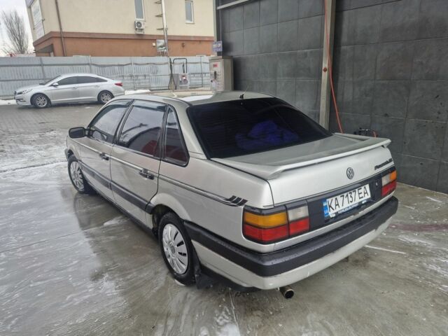 Сірий Фольксваген Пассат, об'ємом двигуна 2 л та пробігом 345 тис. км за 999 $, фото 1 на Automoto.ua