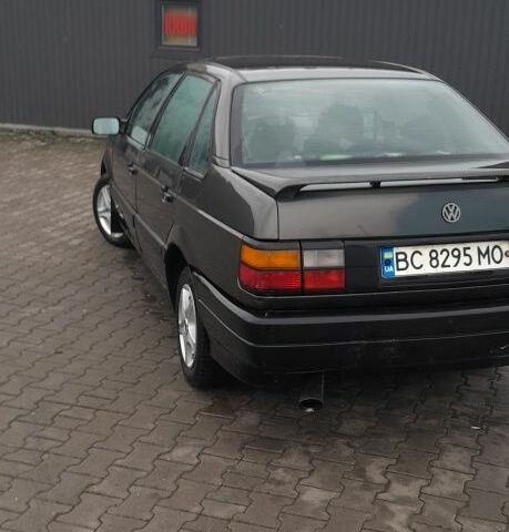 Сірий Фольксваген Пассат, об'ємом двигуна 1.8 л та пробігом 500 тис. км за 1250 $, фото 1 на Automoto.ua