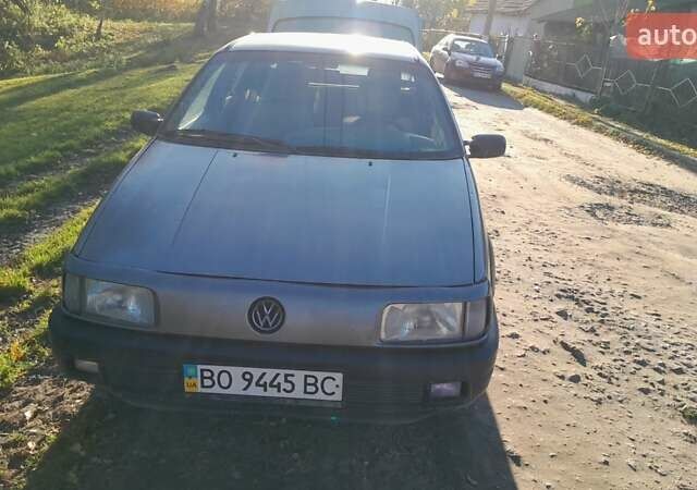 Серый Фольксваген Пассат, объемом двигателя 2 л и пробегом 448 тыс. км за 800 $, фото 1 на Automoto.ua