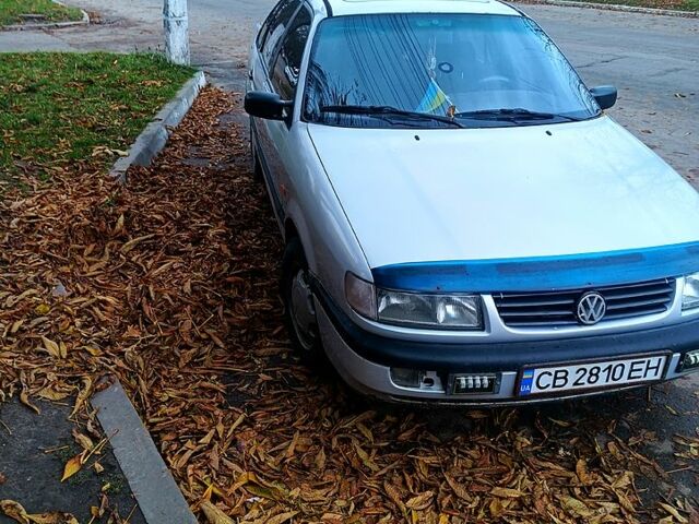 Серый Фольксваген Пассат, объемом двигателя 1.9 л и пробегом 270 тыс. км за 2000 $, фото 1 на Automoto.ua