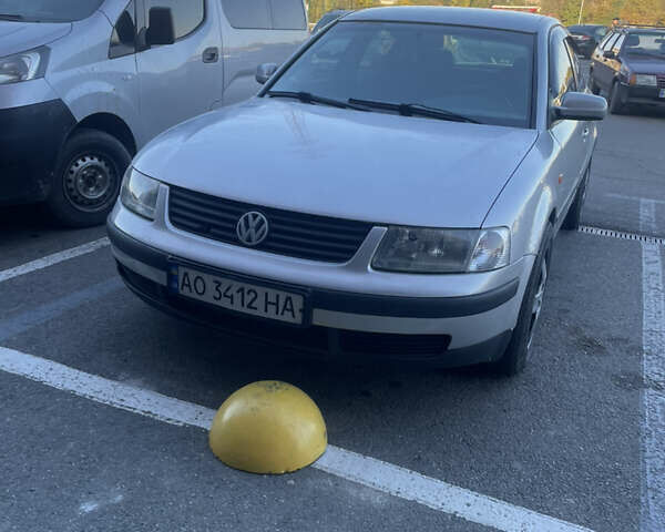 Серый Фольксваген Пассат, объемом двигателя 1.9 л и пробегом 457 тыс. км за 3500 $, фото 1 на Automoto.ua