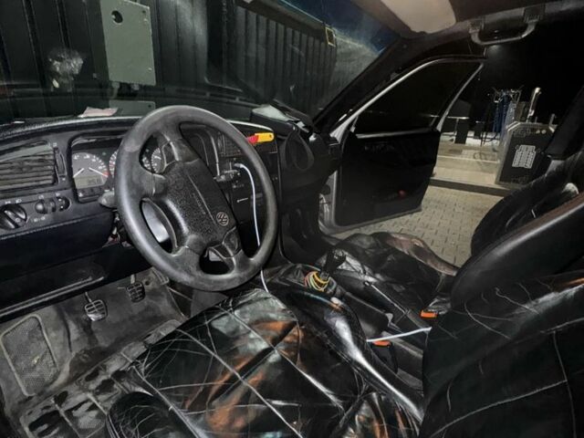 Сірий Фольксваген Пассат, об'ємом двигуна 2 л та пробігом 276 тис. км за 1500 $, фото 1 на Automoto.ua