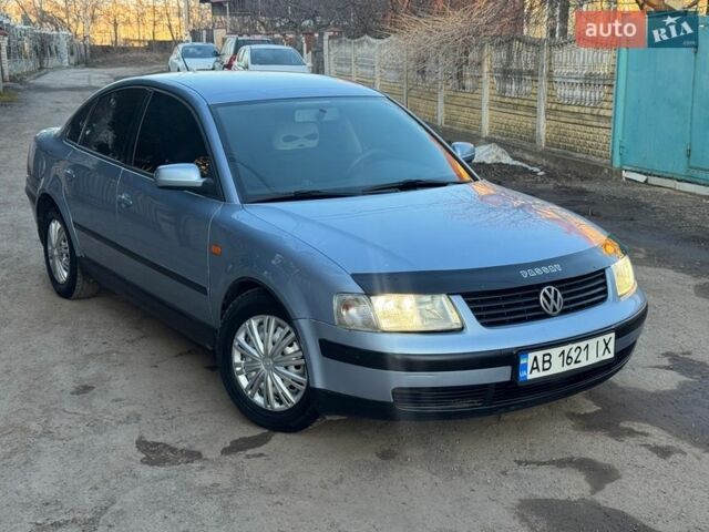 Сірий Фольксваген Пассат, об'ємом двигуна 1.8 л та пробігом 270 тис. км за 2600 $, фото 1 на Automoto.ua