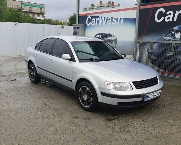 Серый Фольксваген Пассат, объемом двигателя 1.9 л и пробегом 420 тыс. км за 3600 $, фото 1 на Automoto.ua