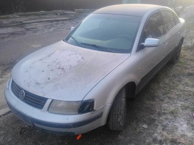Сірий Фольксваген Пассат, об'ємом двигуна 0 л та пробігом 567 тис. км за 900 $, фото 1 на Automoto.ua