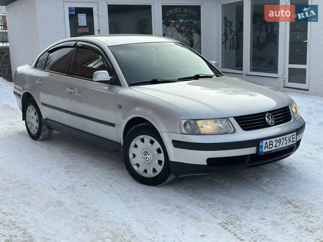 Сірий Фольксваген Пассат, об'ємом двигуна 1.8 л та пробігом 268 тис. км за 4000 $, фото 1 на Automoto.ua