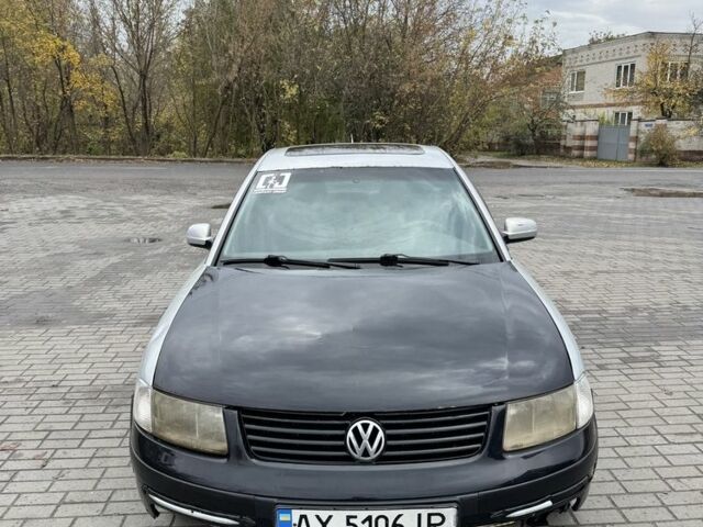 Серый Фольксваген Пассат, объемом двигателя 1.9 л и пробегом 309 тыс. км за 1500 $, фото 1 на Automoto.ua