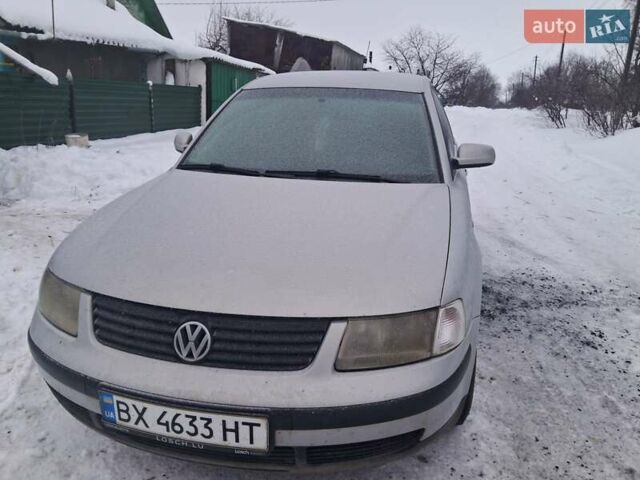 Серый Фольксваген Пассат, объемом двигателя 1.78 л и пробегом 340 тыс. км за 3700 $, фото 1 на Automoto.ua