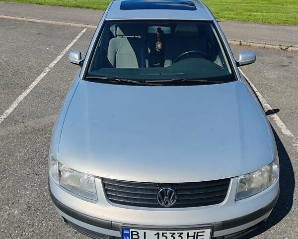 Сірий Фольксваген Пассат, об'ємом двигуна 1.78 л та пробігом 280 тис. км за 4300 $, фото 1 на Automoto.ua
