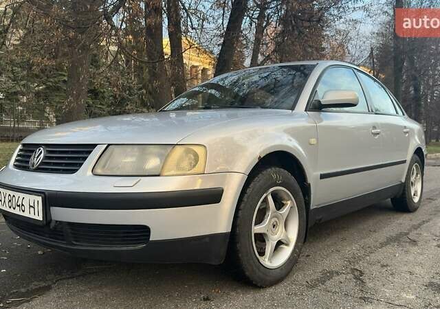 Сірий Фольксваген Пассат, об'ємом двигуна 1.8 л та пробігом 480 тис. км за 3700 $, фото 1 на Automoto.ua