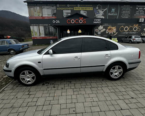 Сірий Фольксваген Пассат, об'ємом двигуна 1.78 л та пробігом 302 тис. км за 3950 $, фото 1 на Automoto.ua