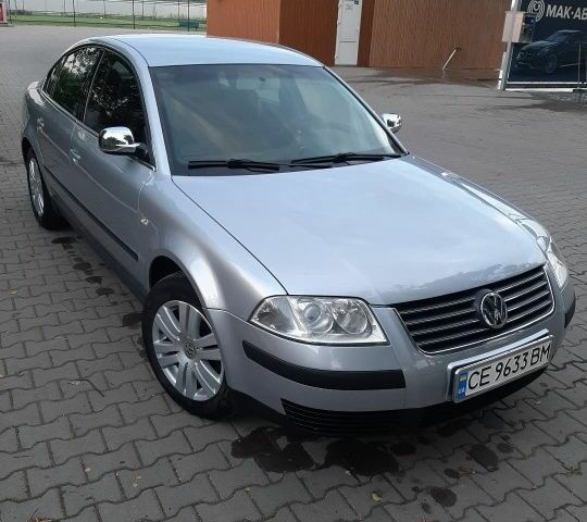 Сірий Фольксваген Пассат, об'ємом двигуна 2 л та пробігом 300 тис. км за 3400 $, фото 1 на Automoto.ua