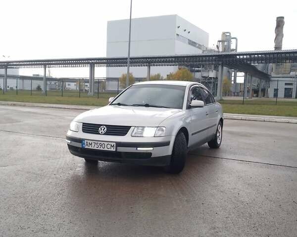 Сірий Фольксваген Пассат, об'ємом двигуна 1.9 л та пробігом 370 тис. км за 3699 $, фото 1 на Automoto.ua